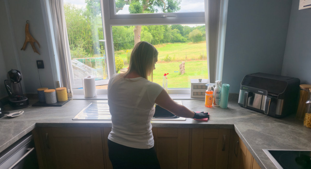 Cleaning kitchen